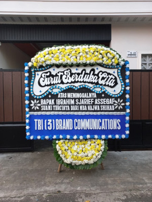 Papan Bunga Duka di Kras